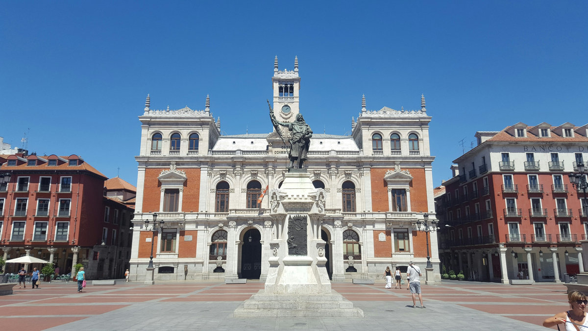 El ayuntamiento de Valladolid, en la plaza Mayor